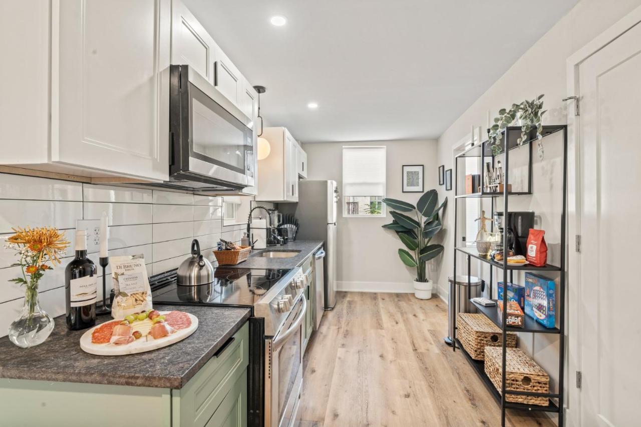 1 Bedroom Passyunk Ave Stunner- Perfect Location Філадельфія Екстер'єр фото